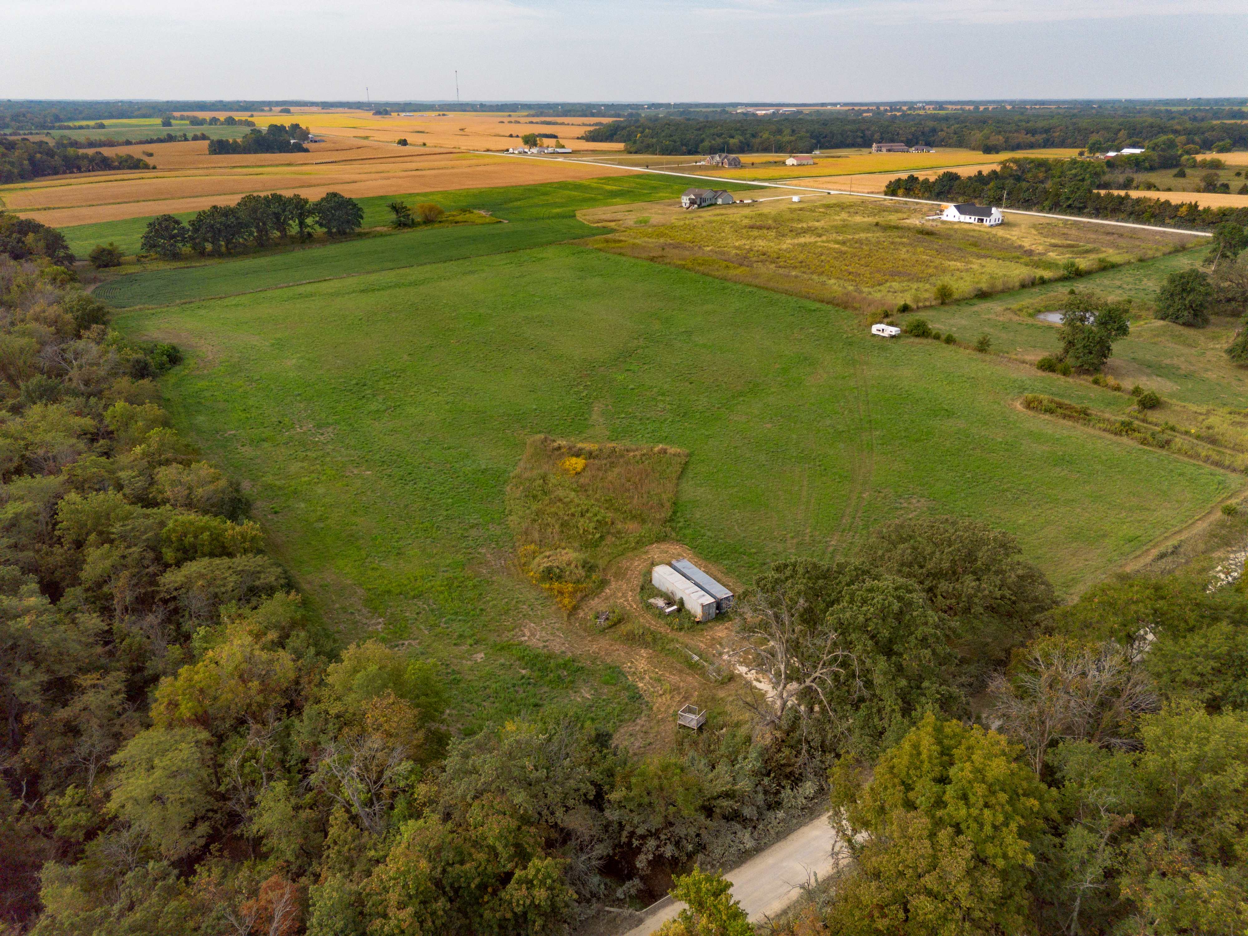 Listing Image 11