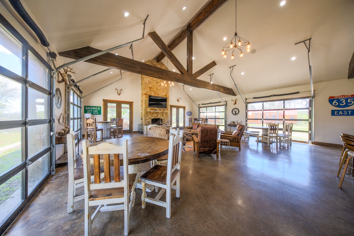 LAKEFRONT LEGACY RANCH