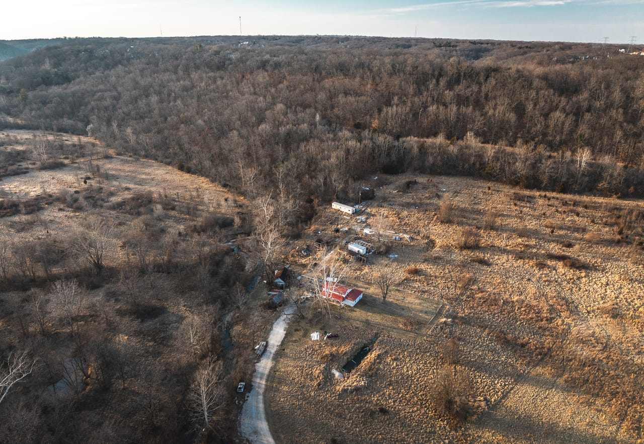 Listing Image 12