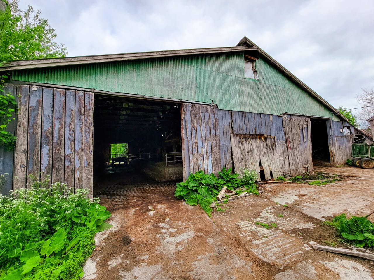 Listing Image 5