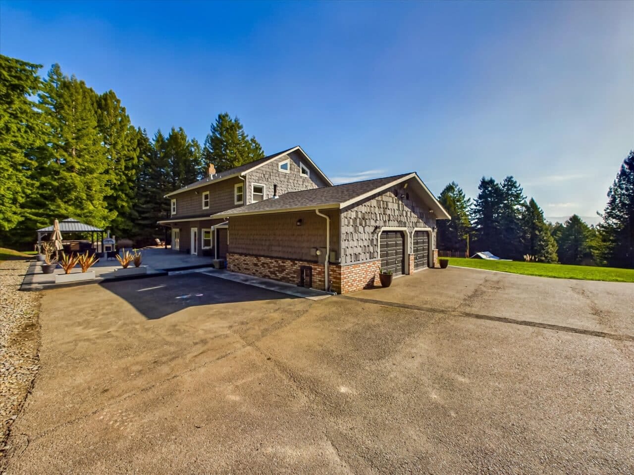 Listing Image 79