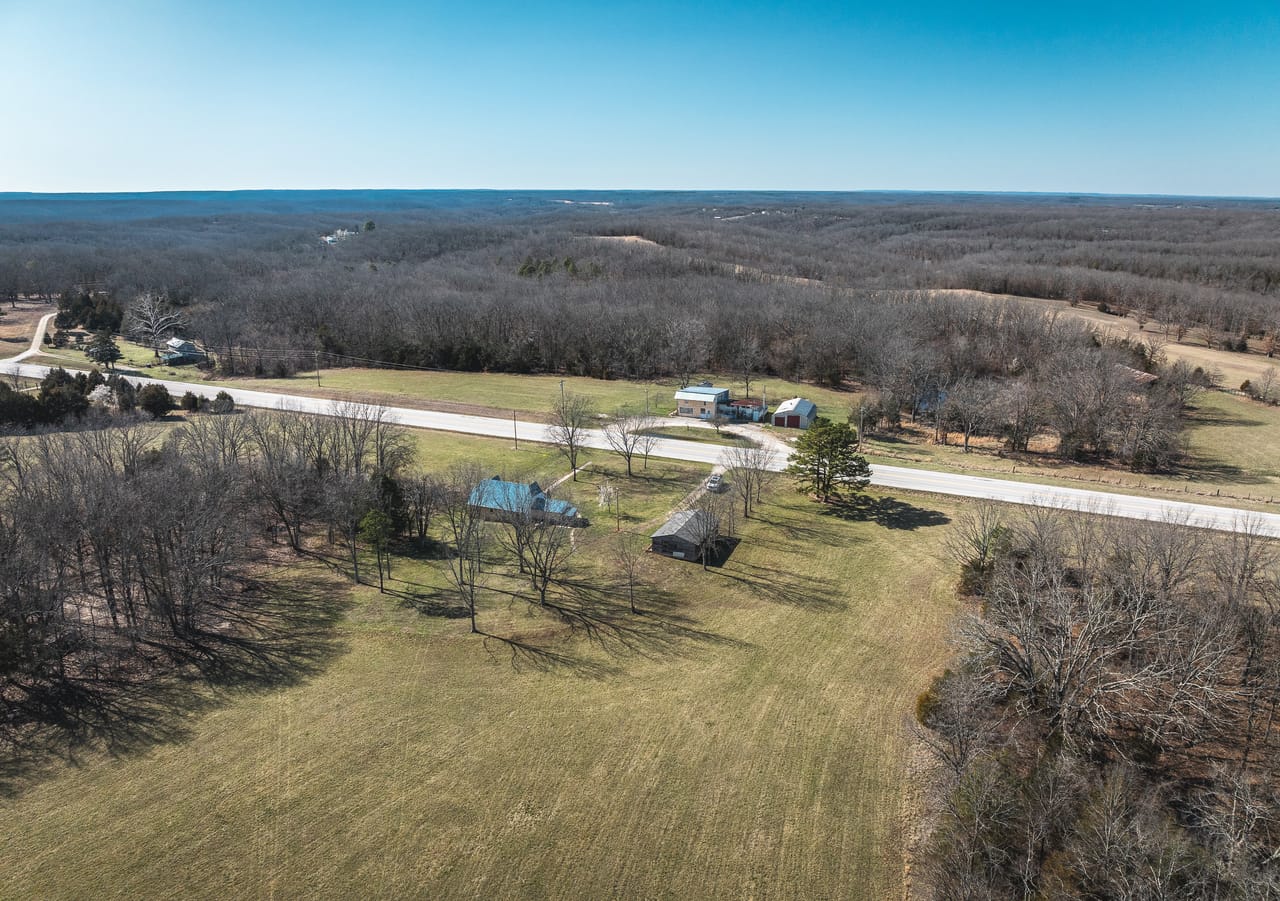Listing Image 9