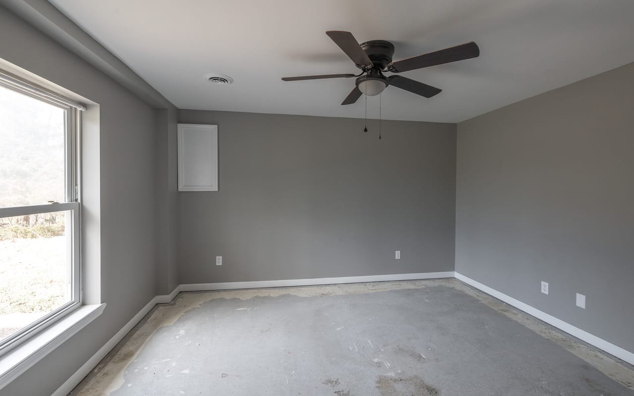 Listing Image 81