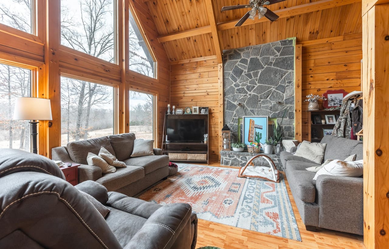 Listing Image 81