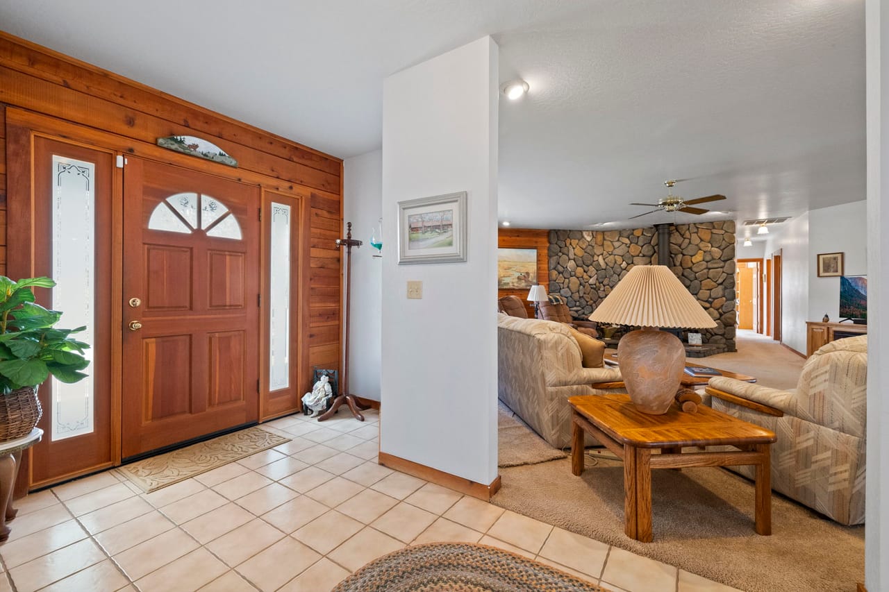 Listing Image 59