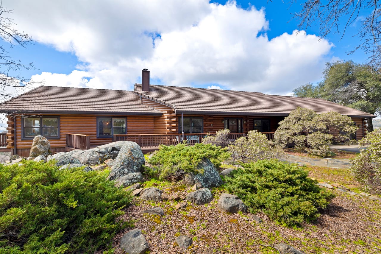 Listing Image 61