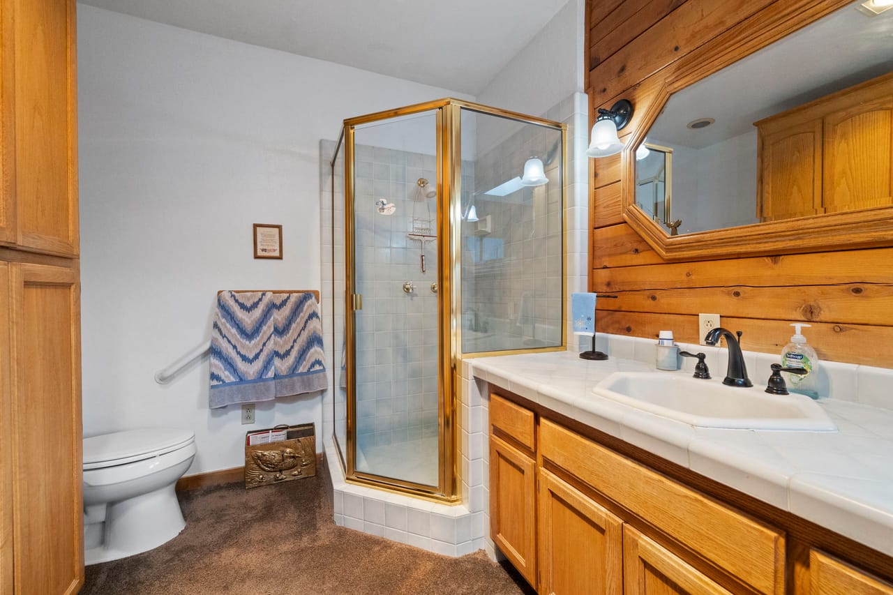 Listing Image 53