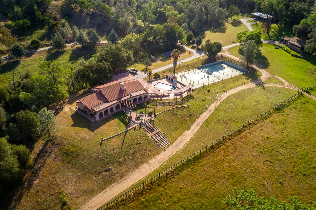 Listing Image 14