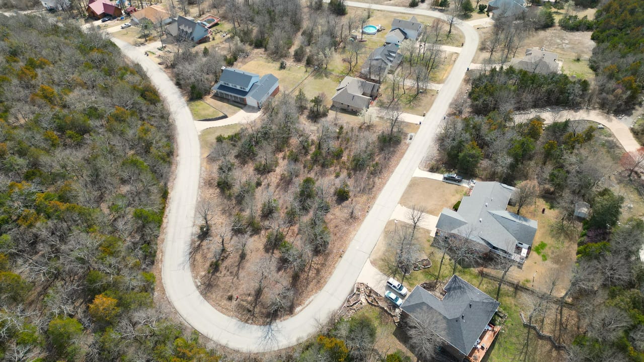 Listing Image 3