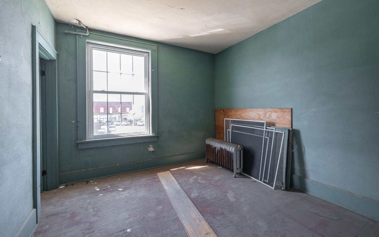 Listing Image 65