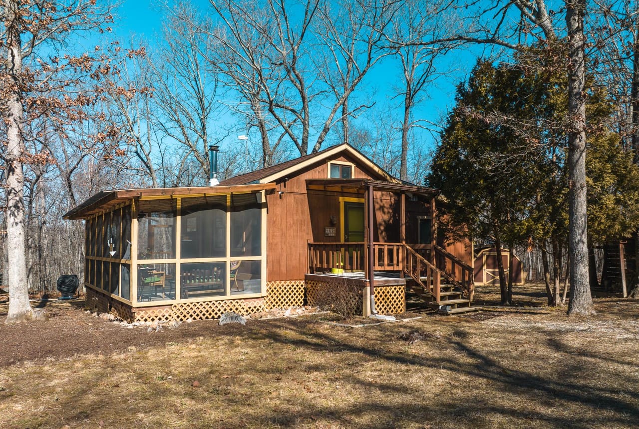 Listing Image 4