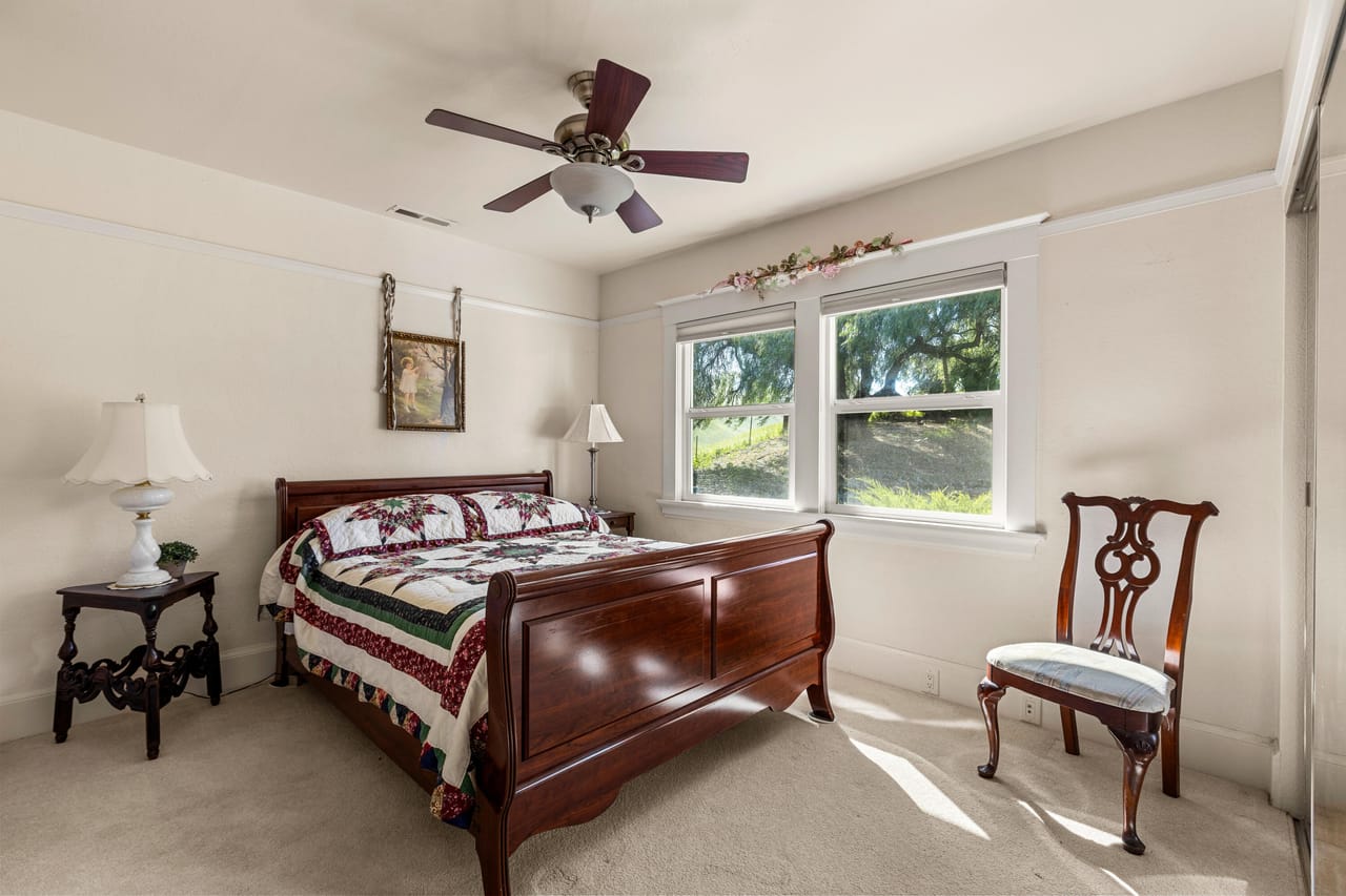 Listing Image 53