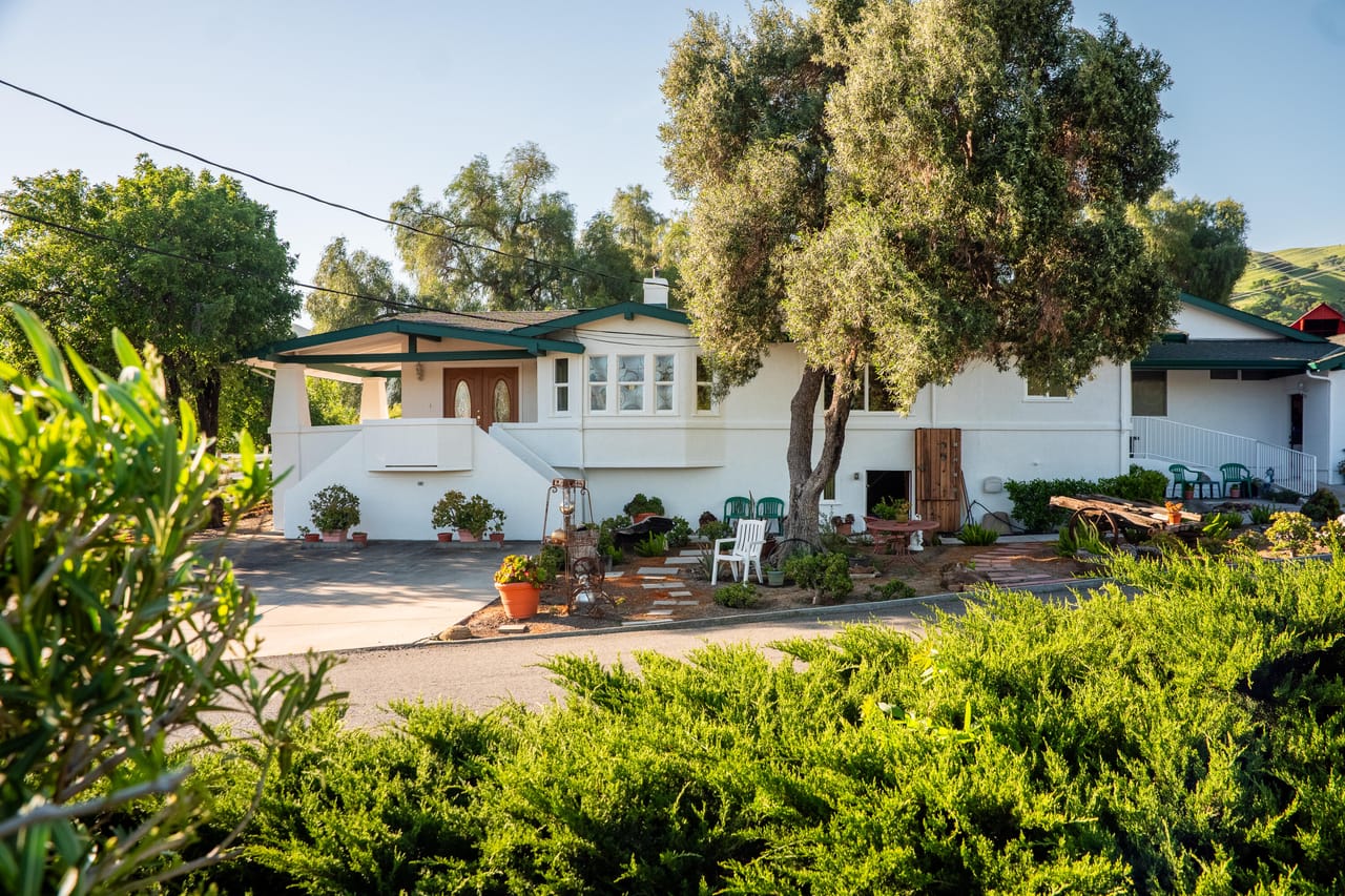 Listing Image 58