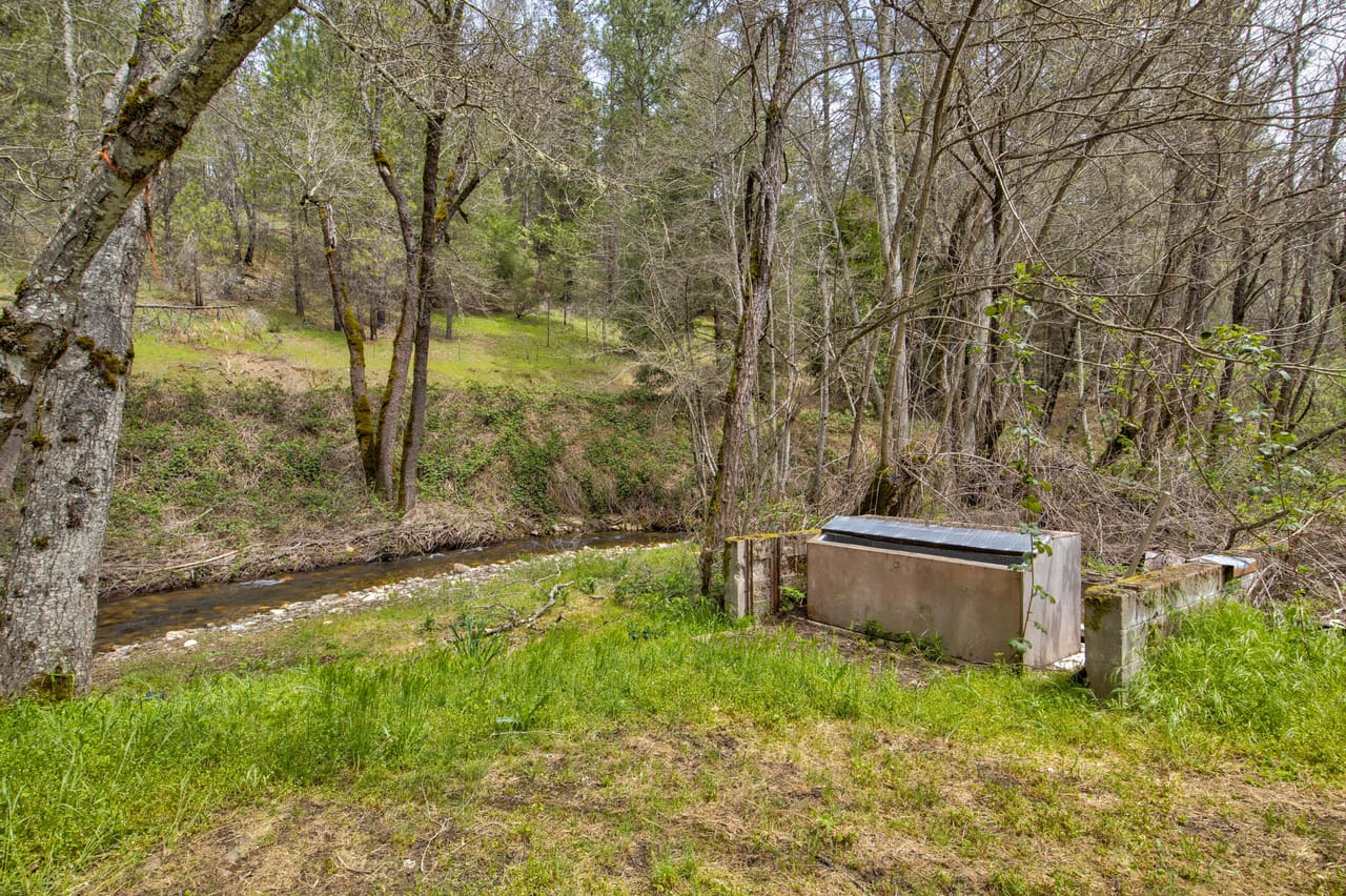 Listing Image 63