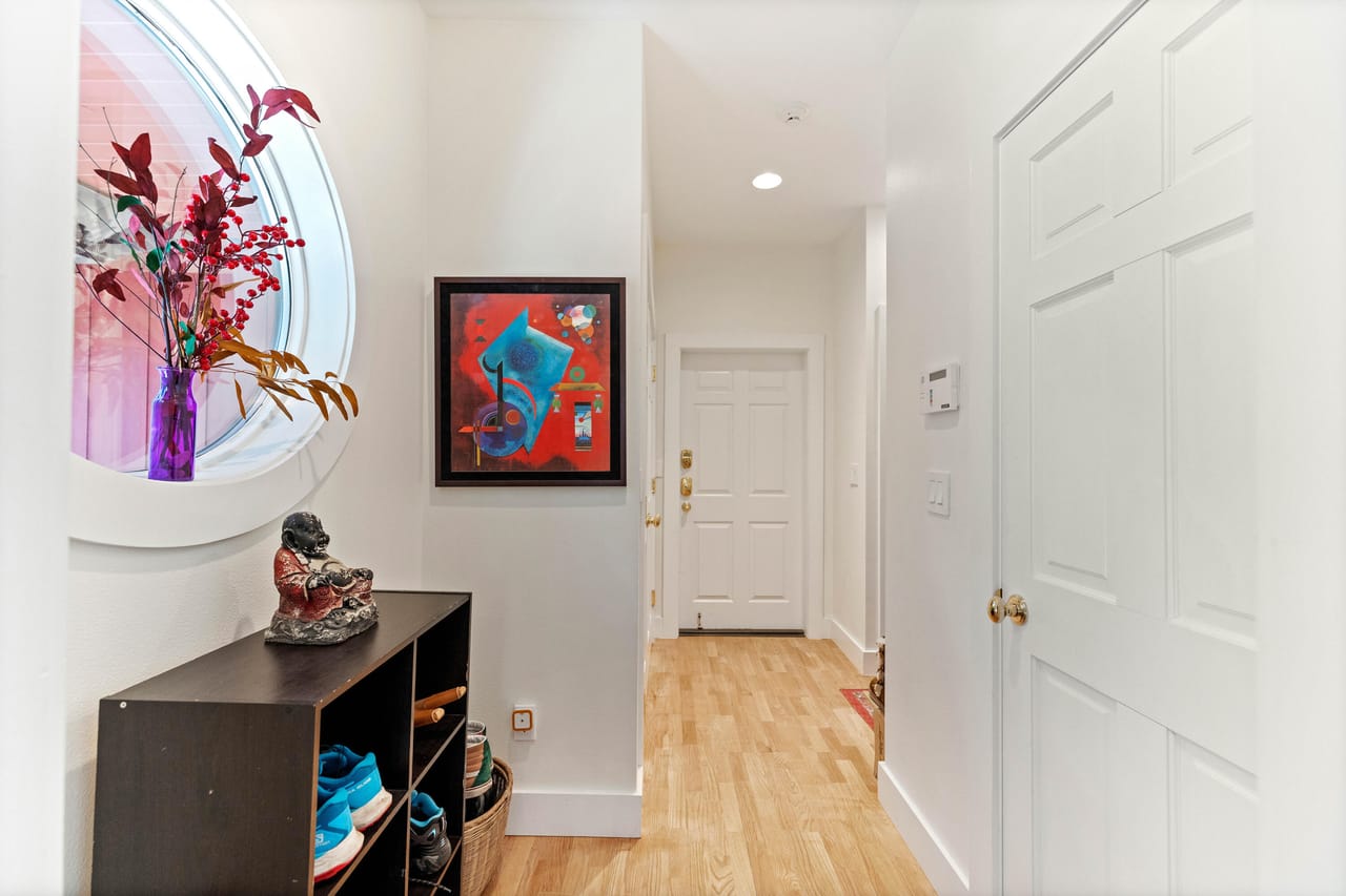 Listing Image 58