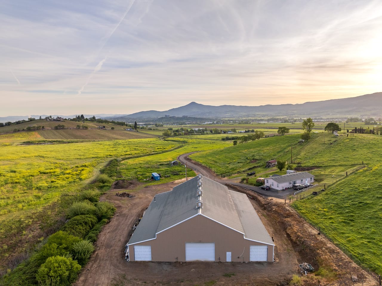 Carpenter Hill Ranch & Vineyard - 939 Carpenter Hill Road