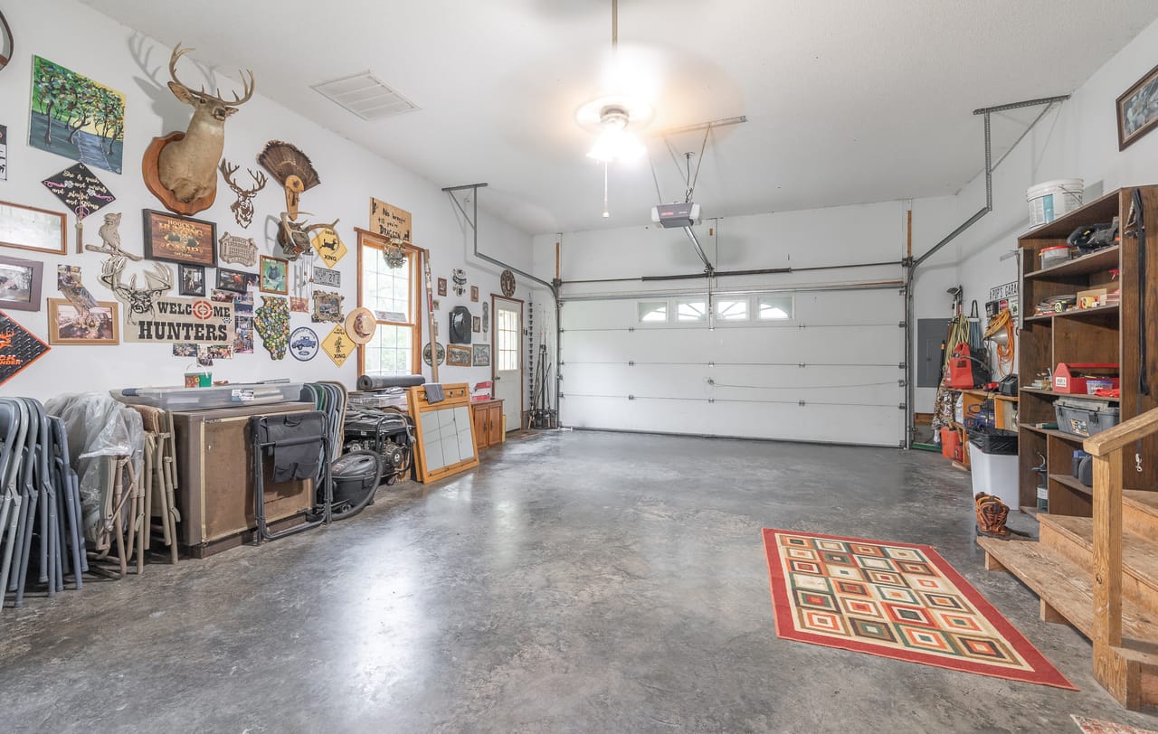 Listing Image 24