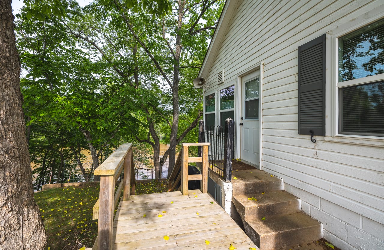Listing Image 51