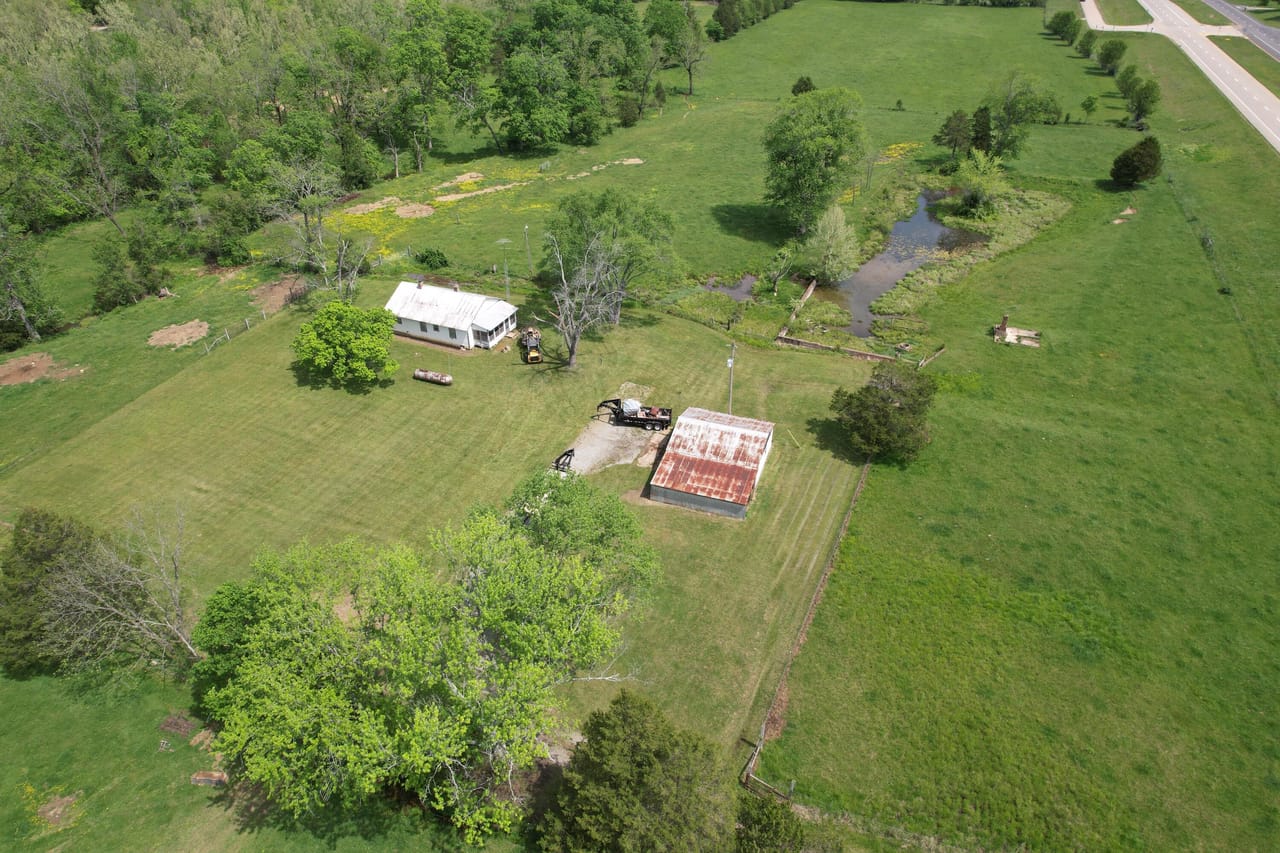 Listing Image 18