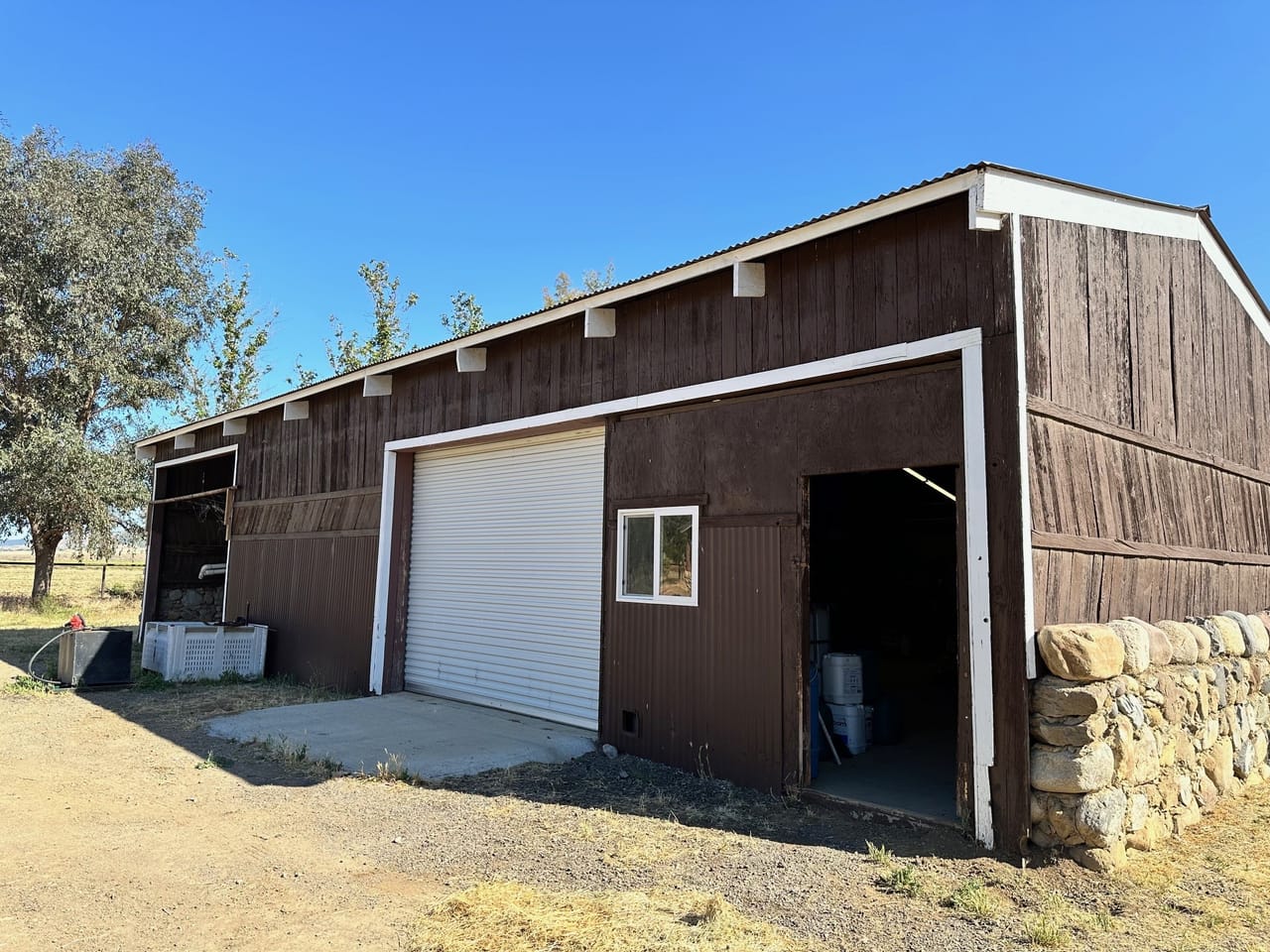 Listing Image 9