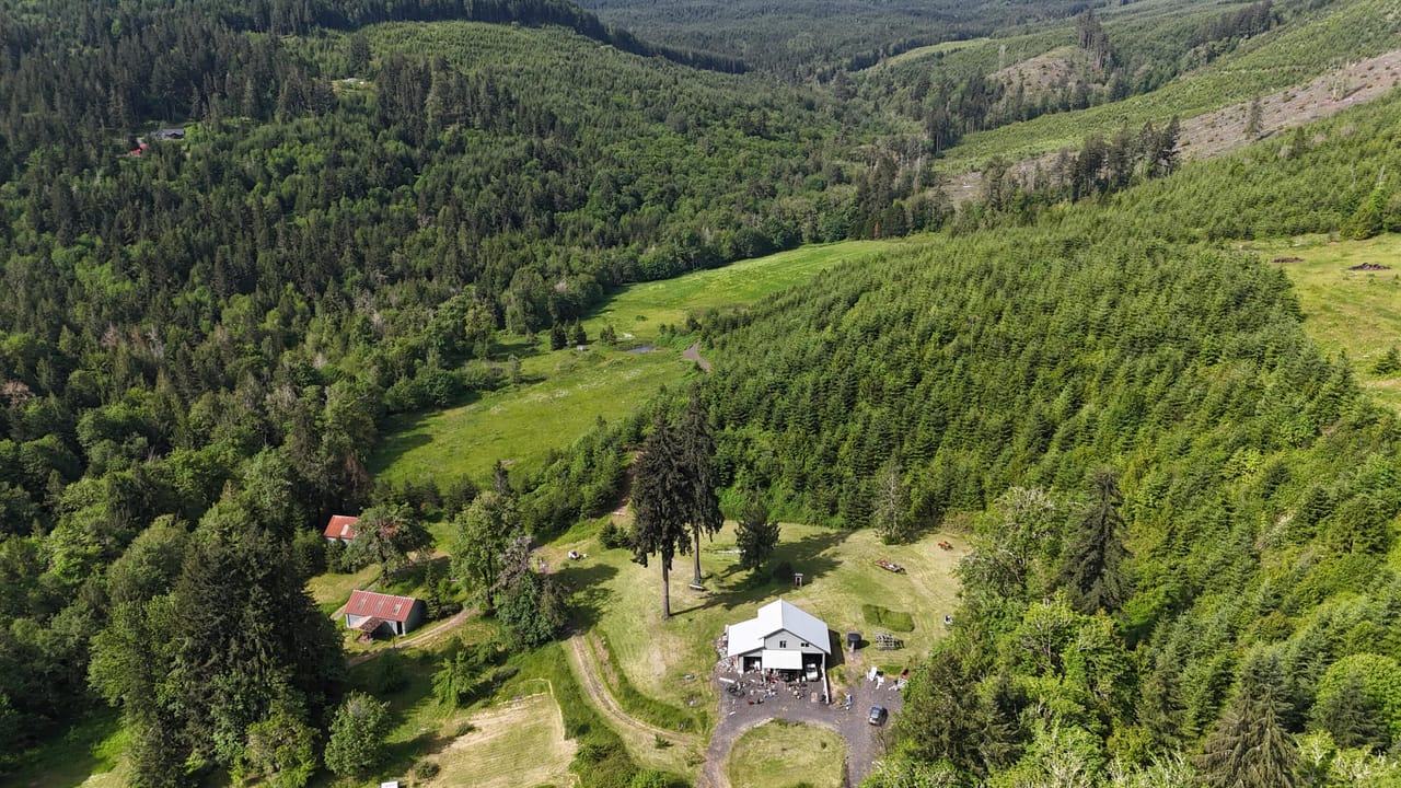 Listing Image 38