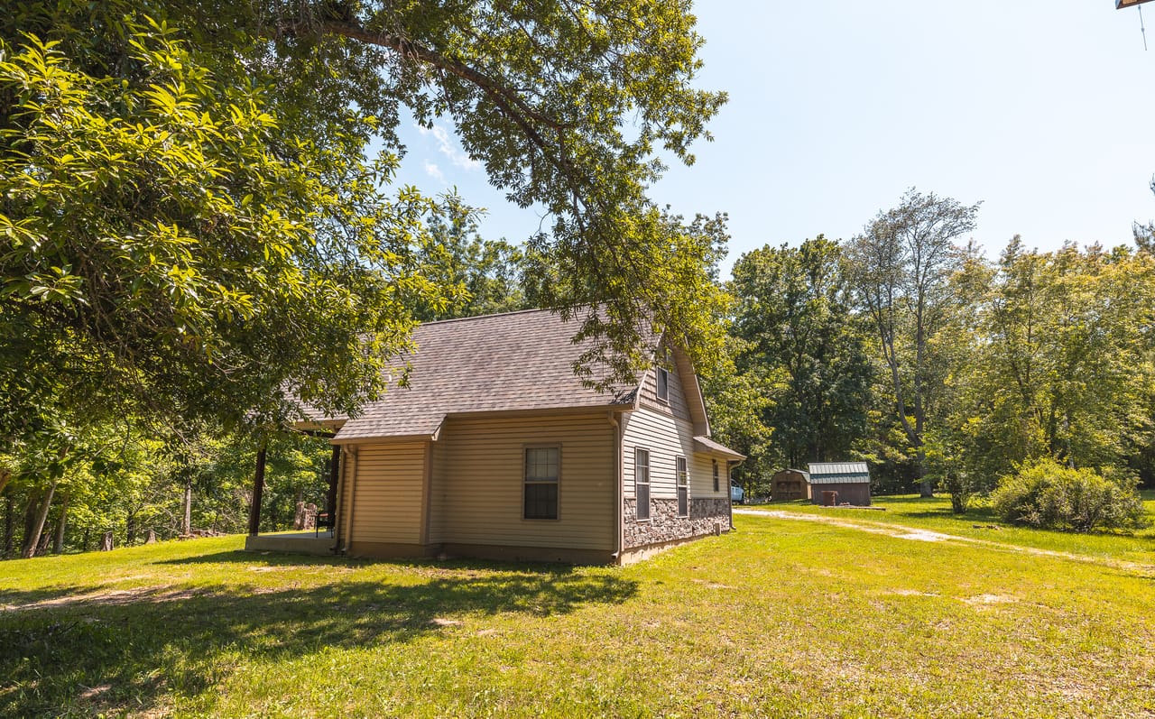 Listing Image 28