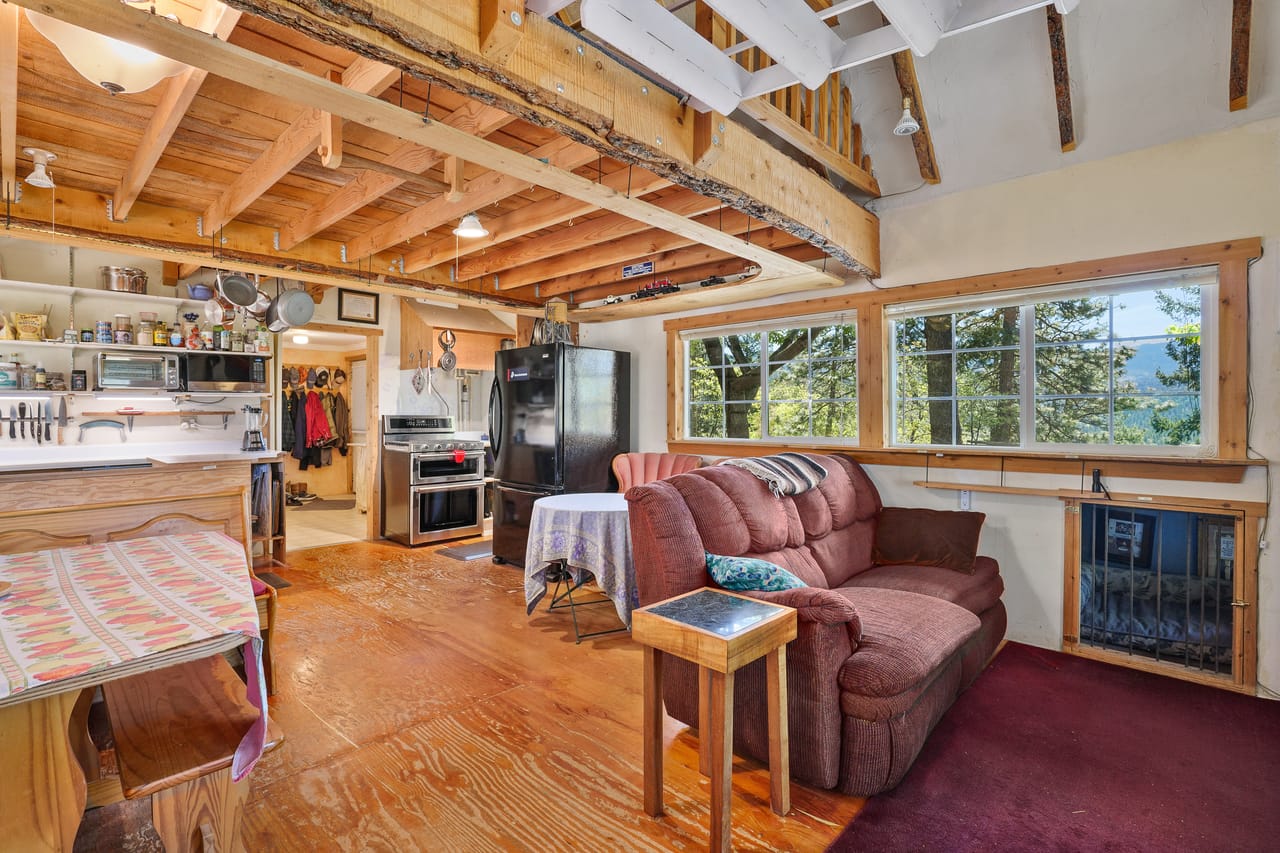 Listing Image 54