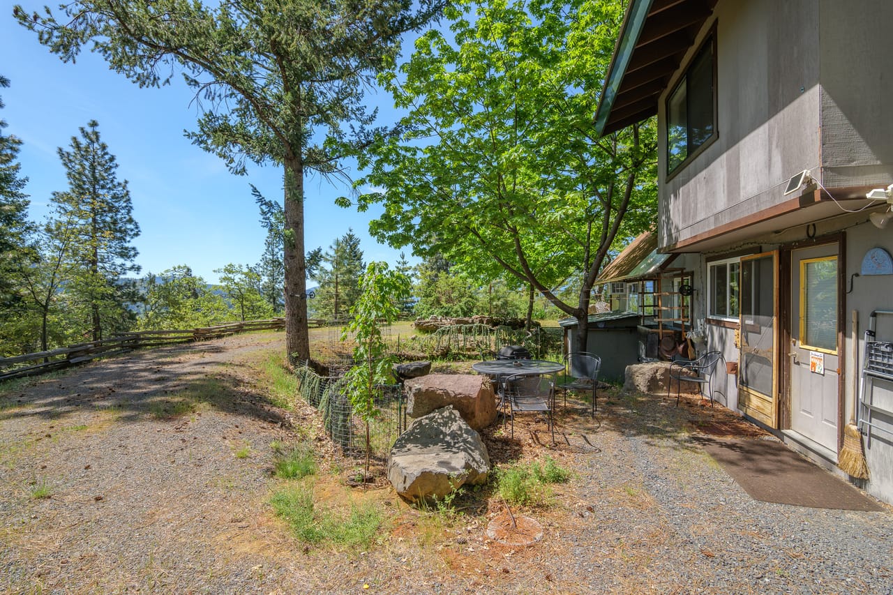 Listing Image 36