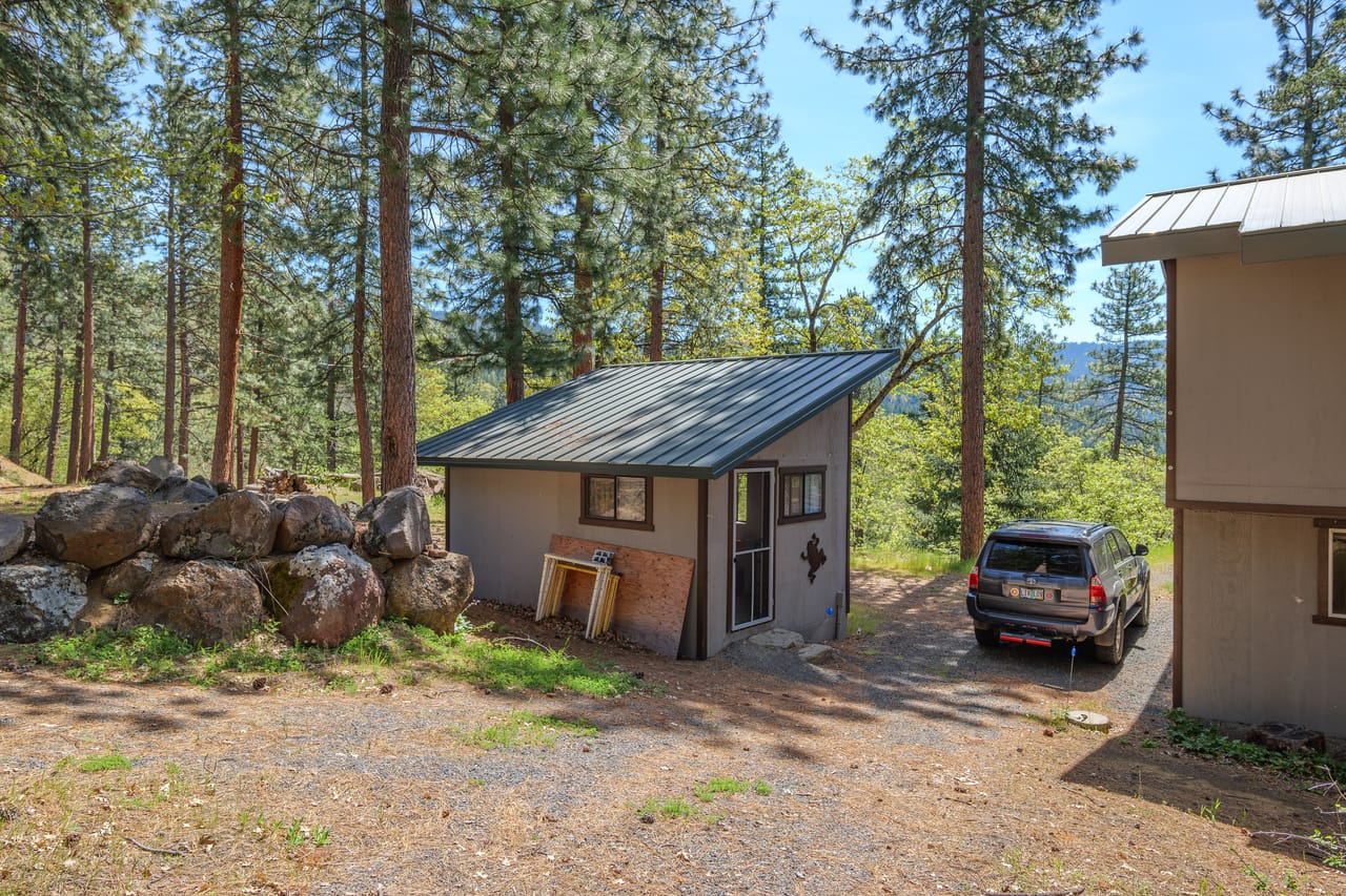 Listing Image 38