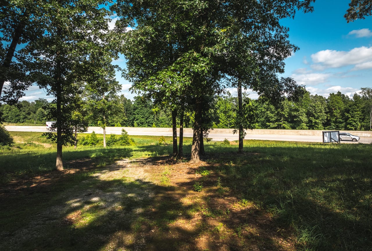 Listing Image 18