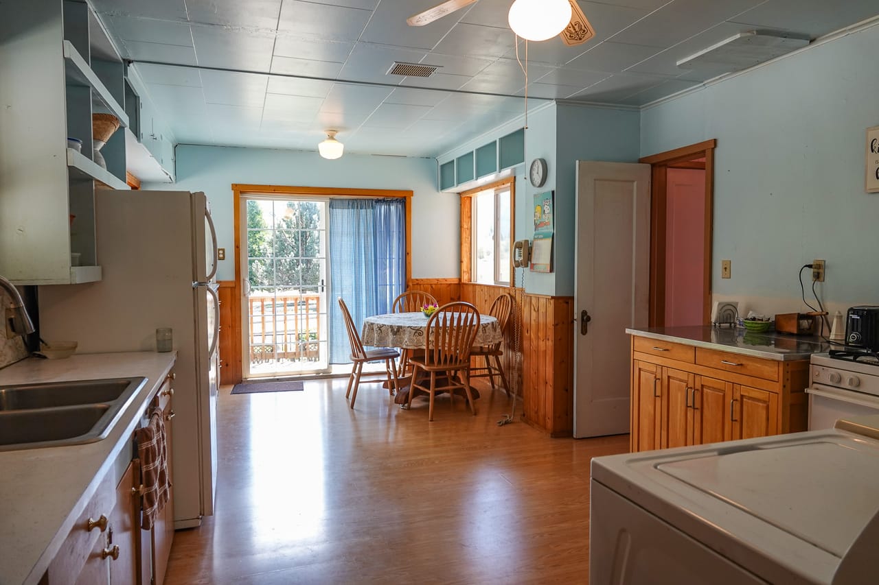 Listing Image 13