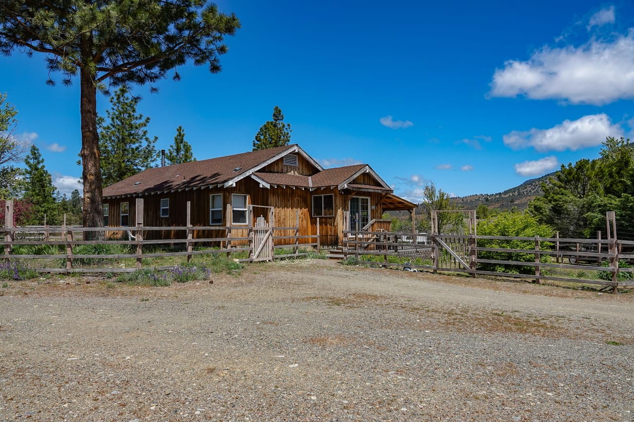 Listing Image 40