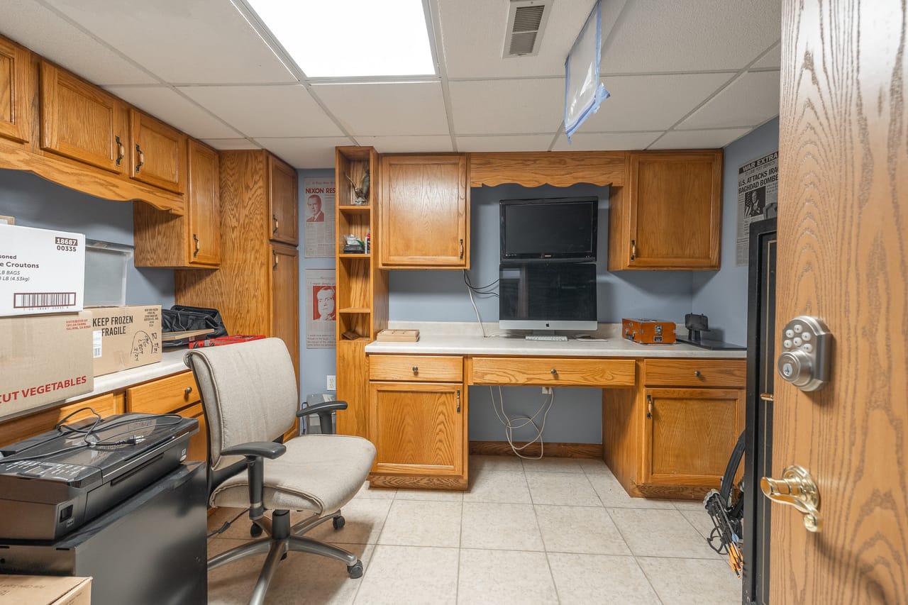 Listing Image 67