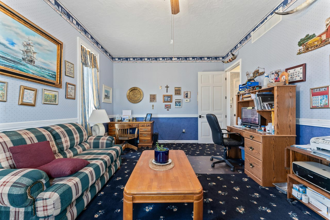 Listing Image 28