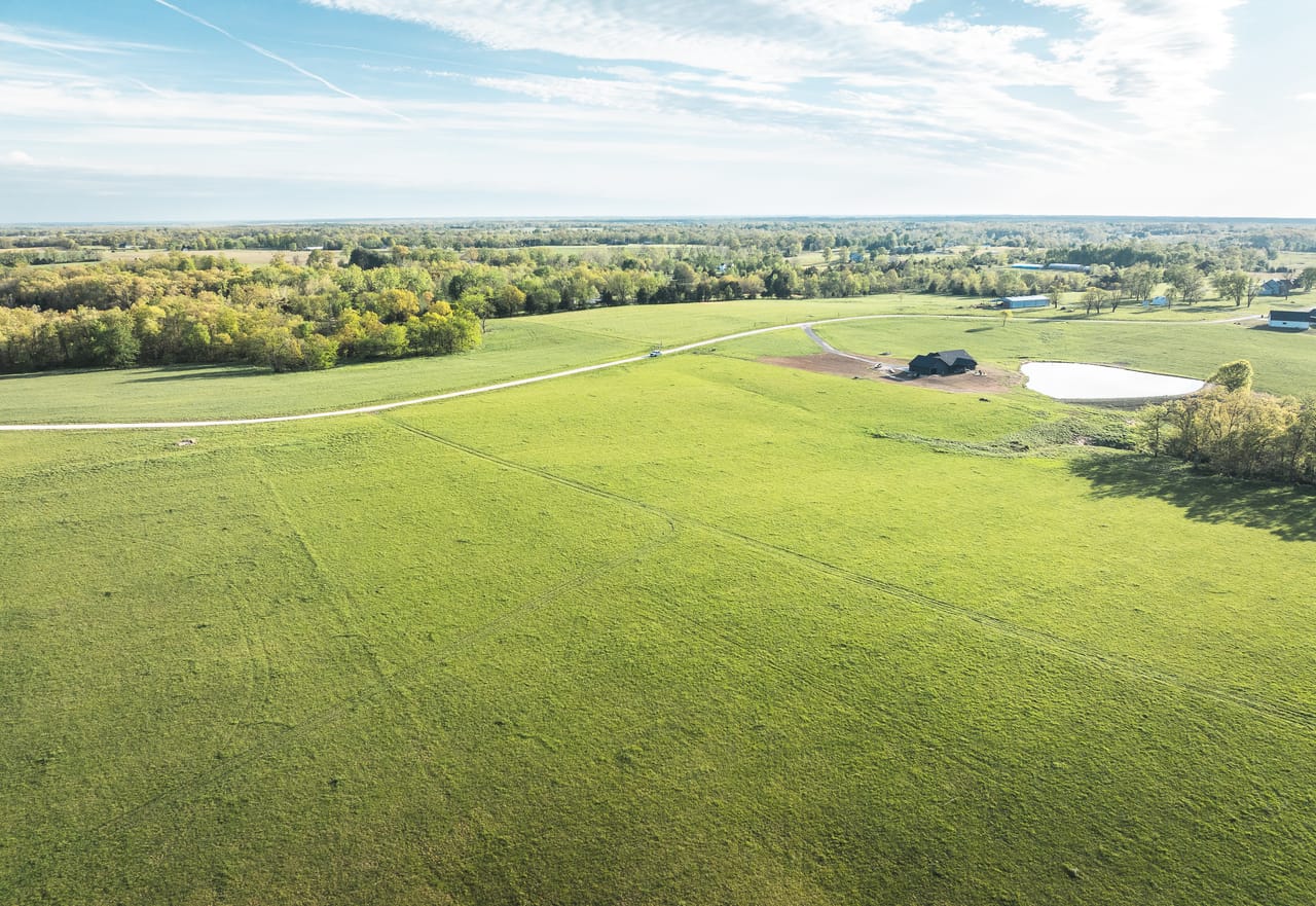 Listing Image 17