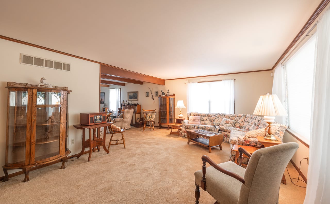 Listing Image 22