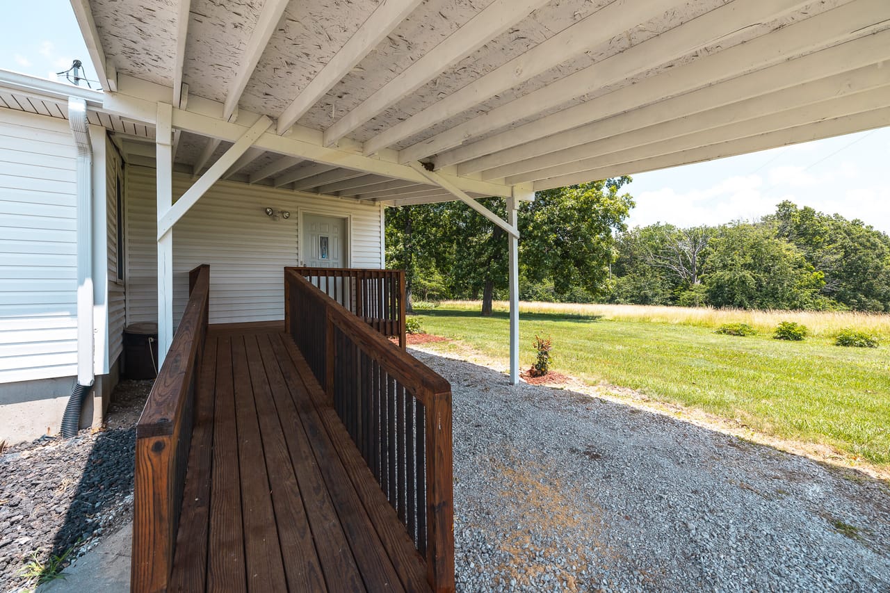 Listing Image 41