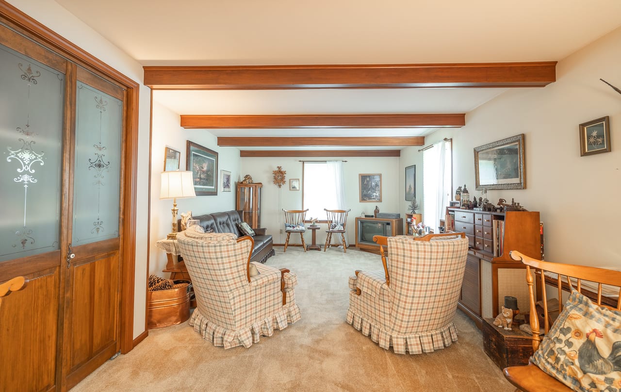 Listing Image 80