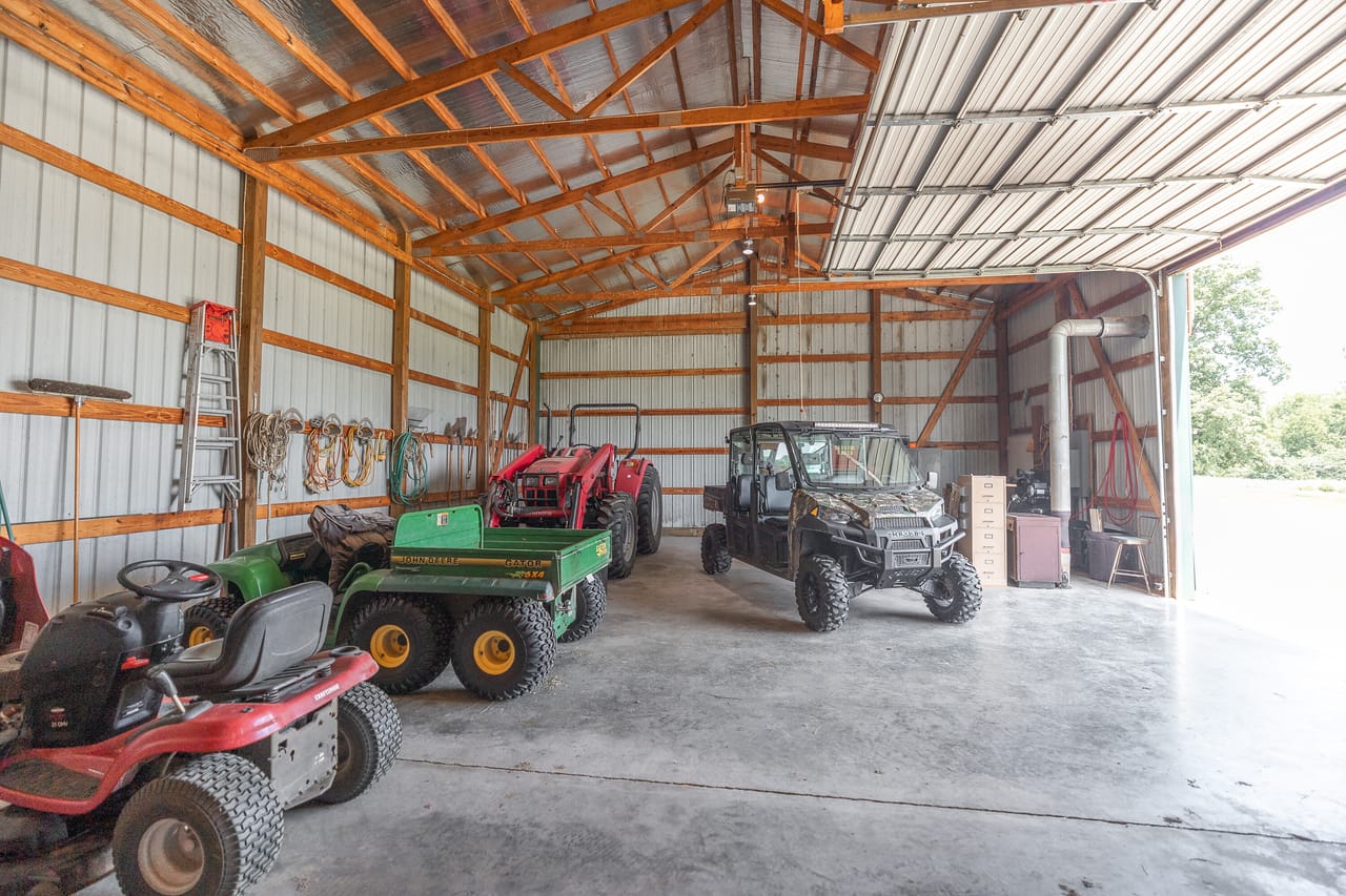 Listing Image 7