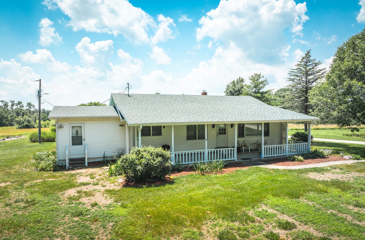 Listing Image 18
