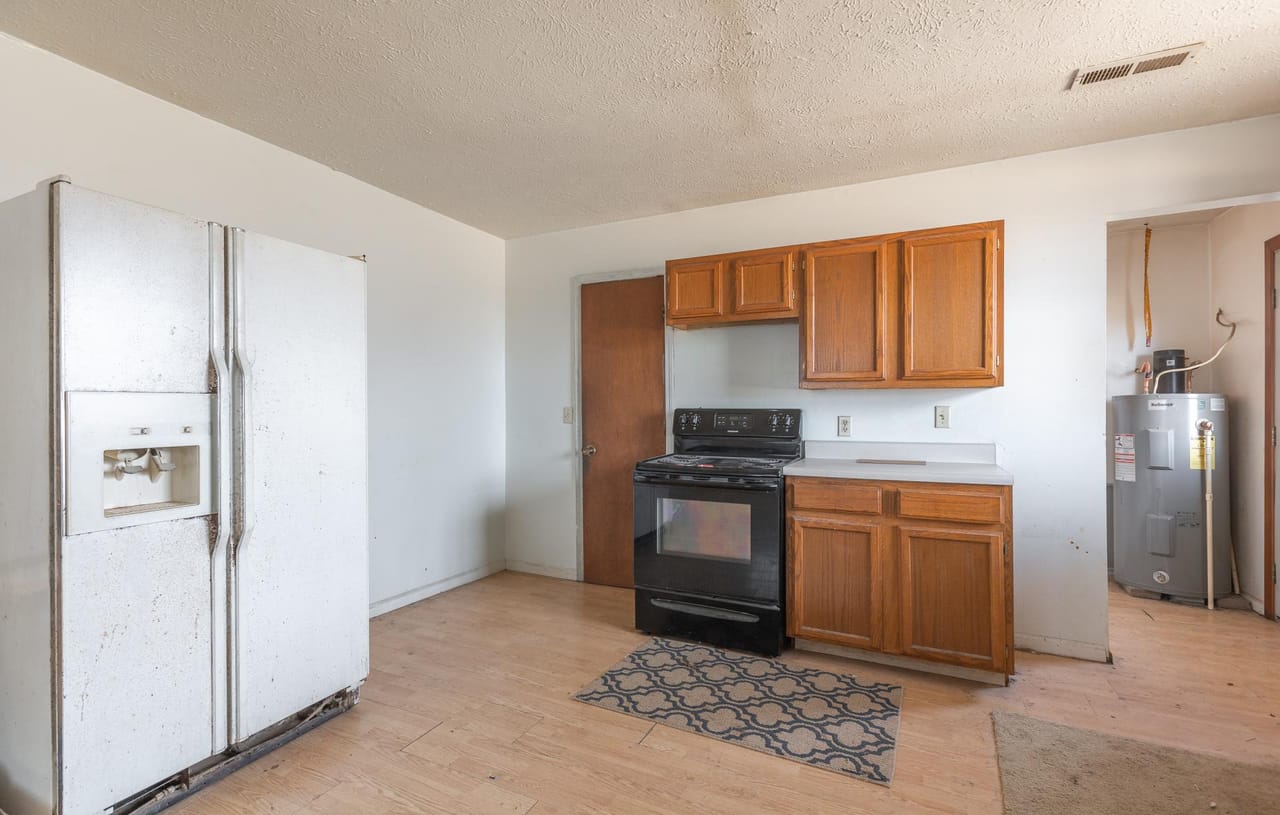 Listing Image 81