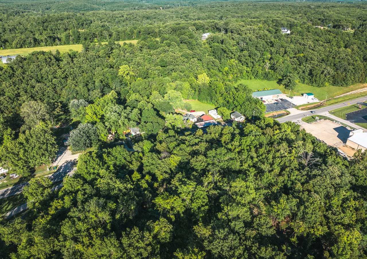 Listing Image 9