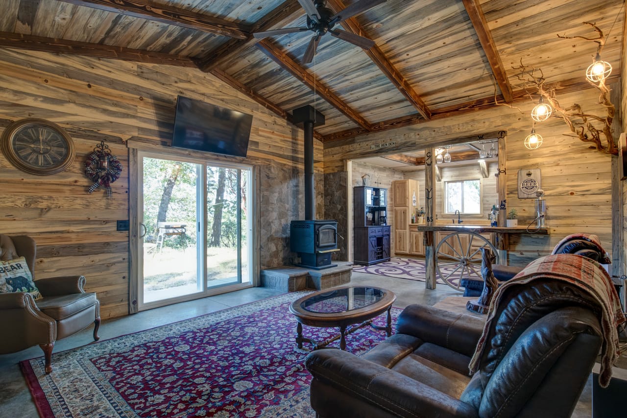 Listing Image 14