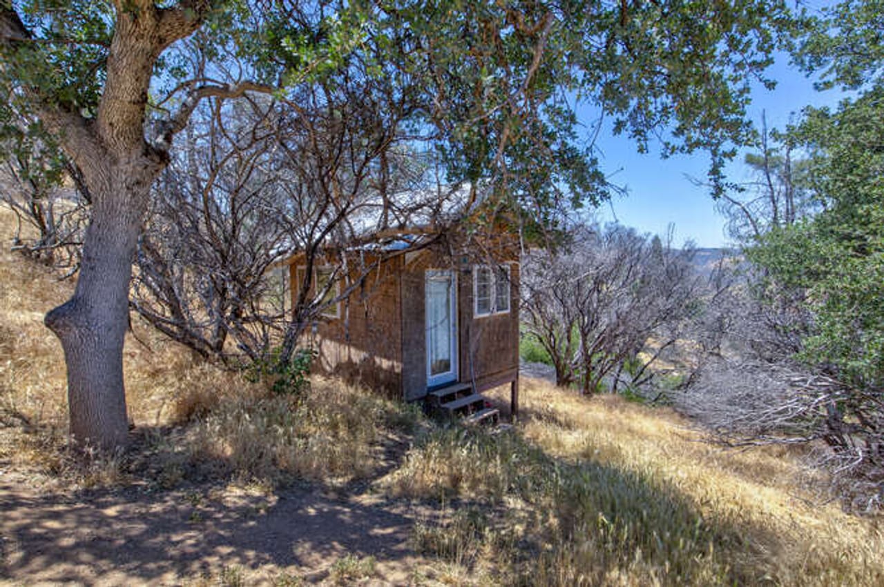 Listing Image 21