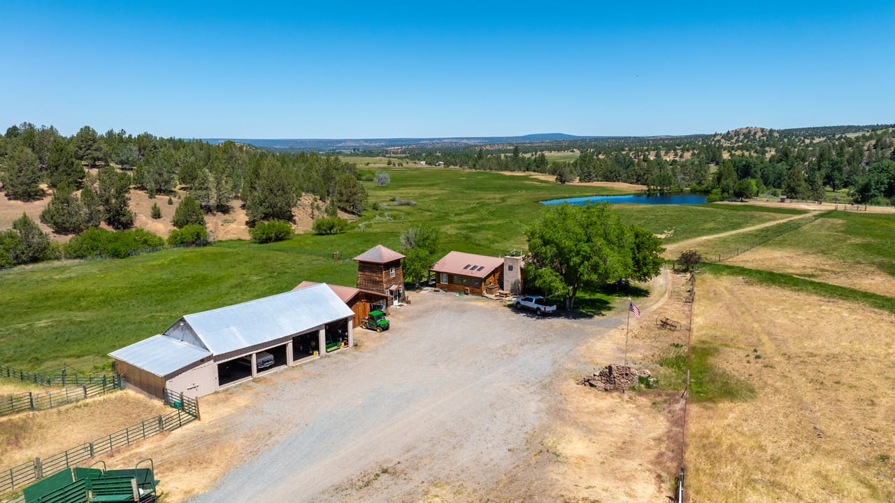 Listing Image 44