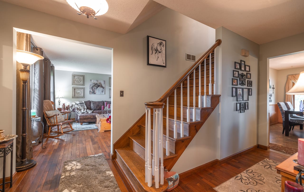 Listing Image 15