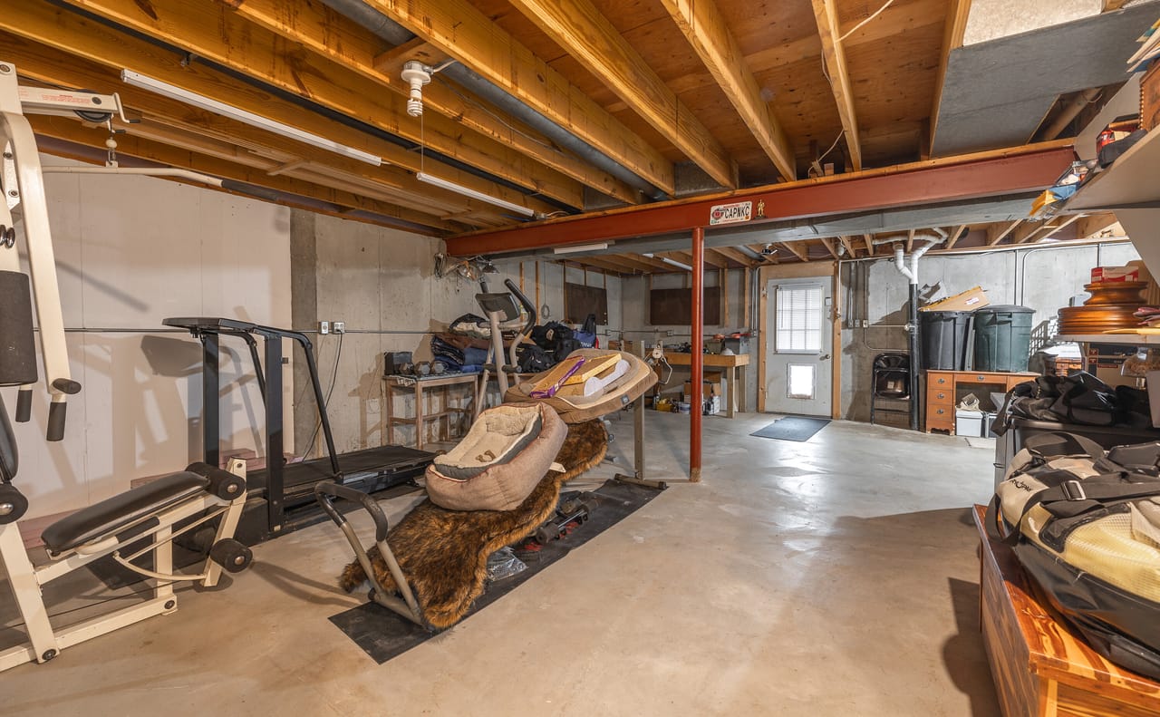 Listing Image 20