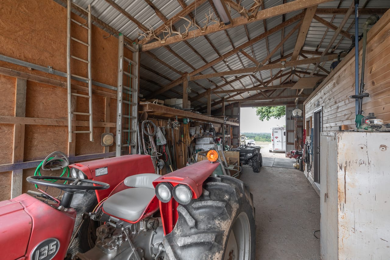 Listing Image 23