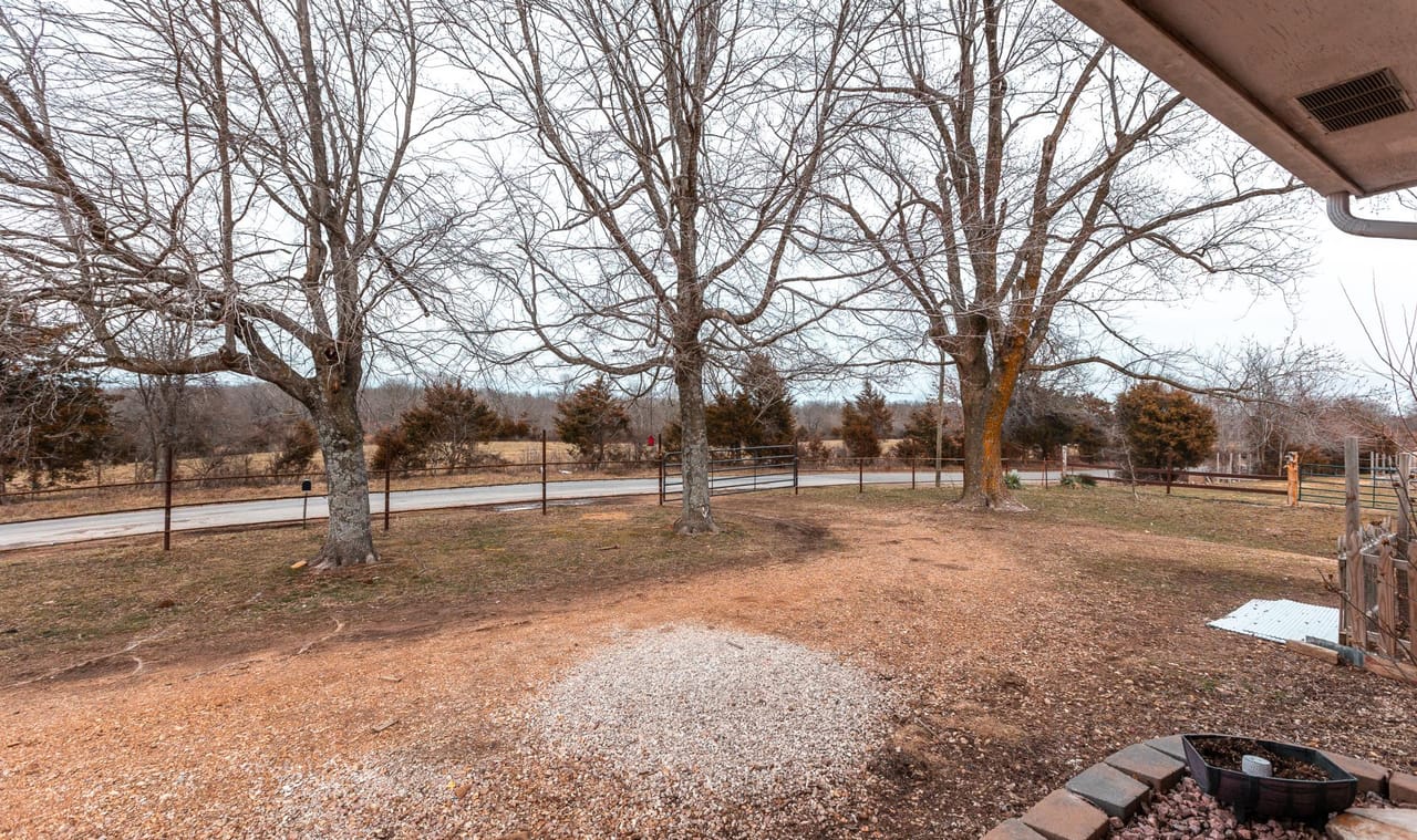 Listing Image 19