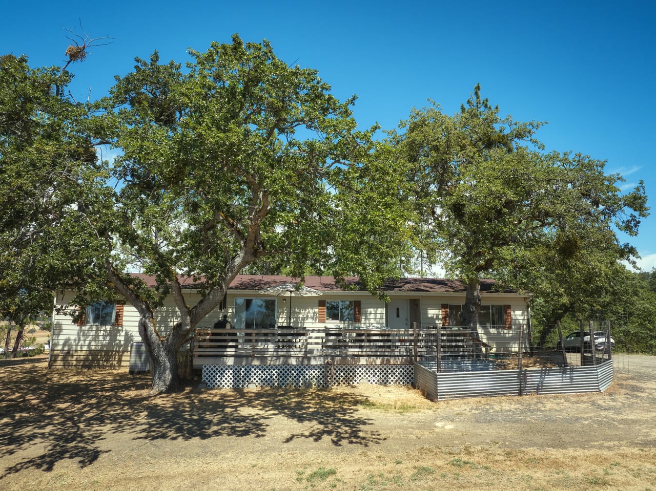 Listing Image 22